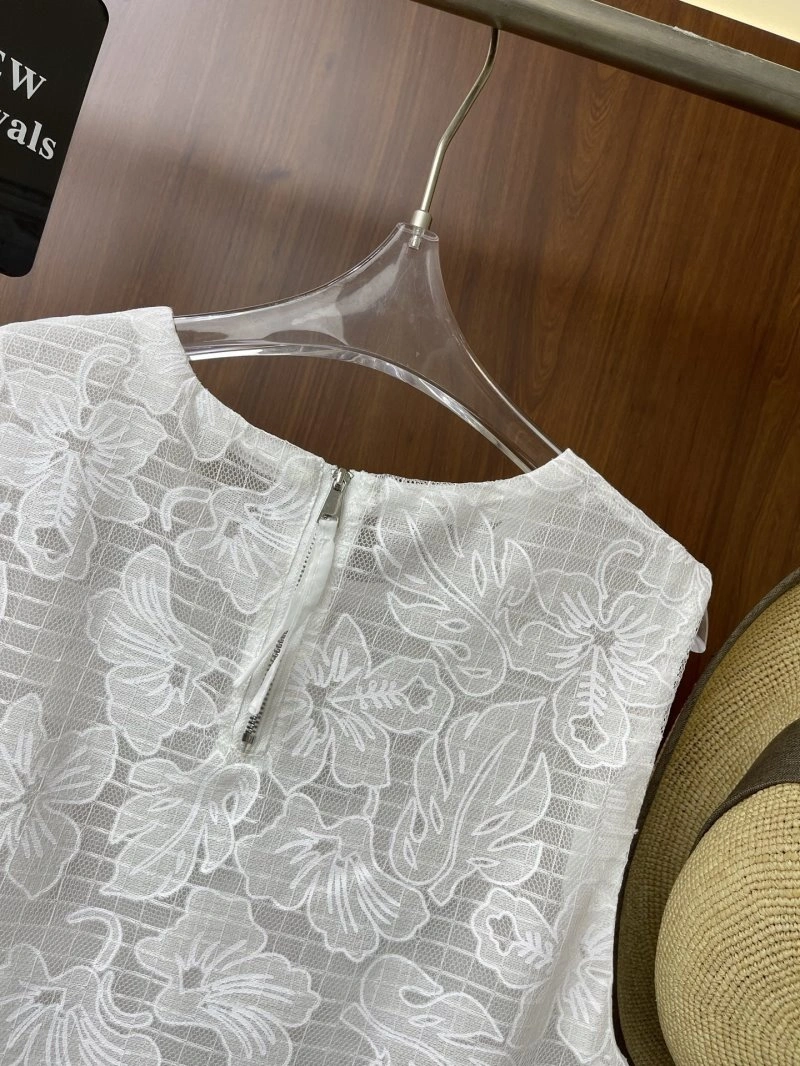 Chanel Vest DailyWear 109959