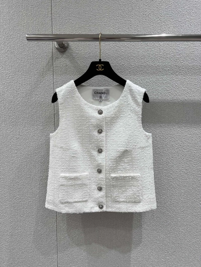 Effortless Chanel Vest 109964