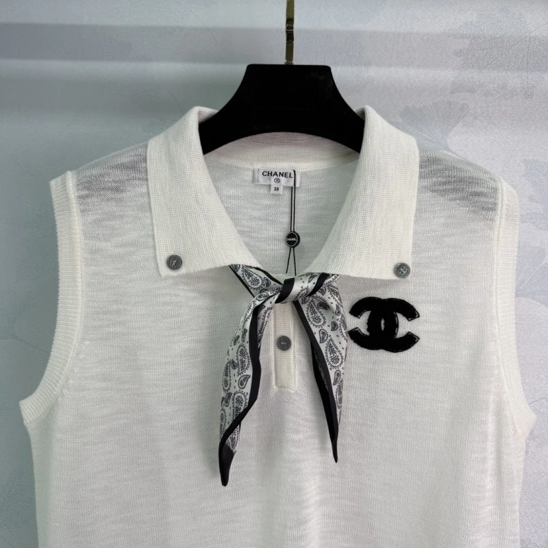 Chanel Vest Vibrant 109950