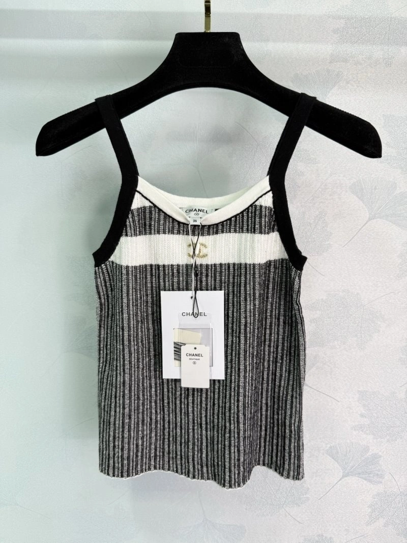 Chanel Vest Functional 109962