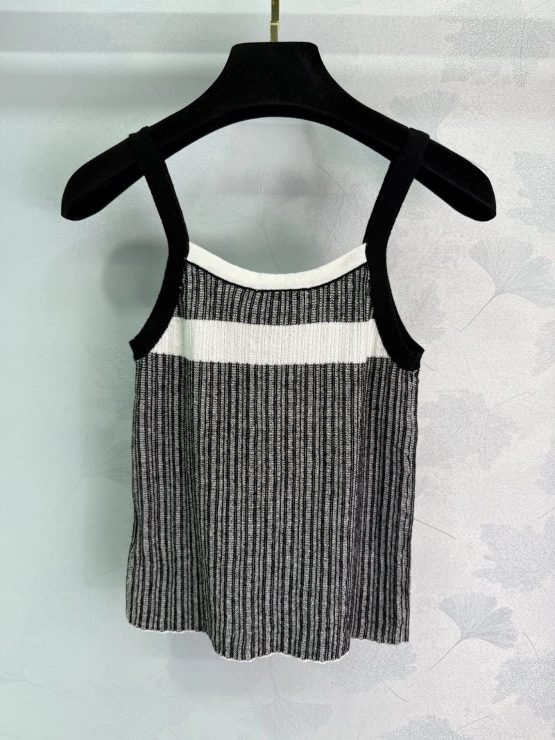 Chanel Vest Functional 109962