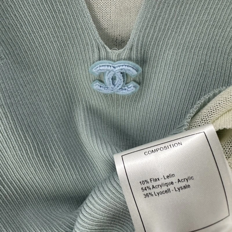 Functional Chanel Vest 107773