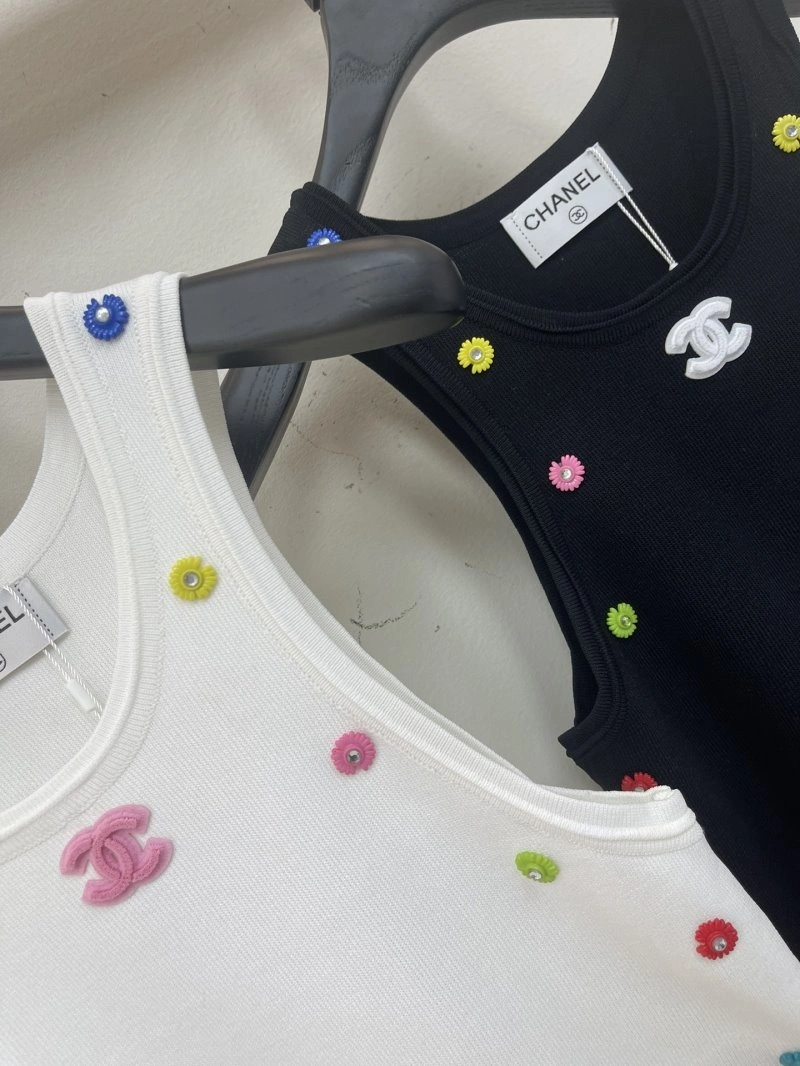 Durable Chanel Vest 107772