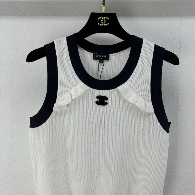 Durable Chanel Vest 107745