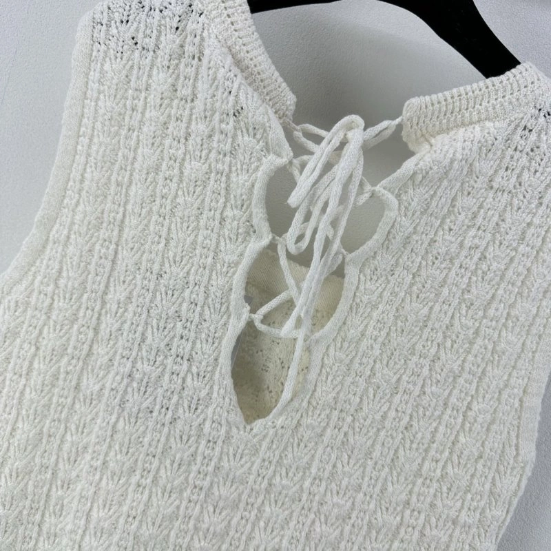 ComfortFit Chanel Vest 107748
