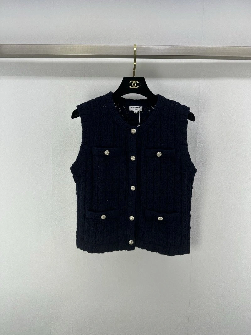 Chanel Vest FashionForward 107742
