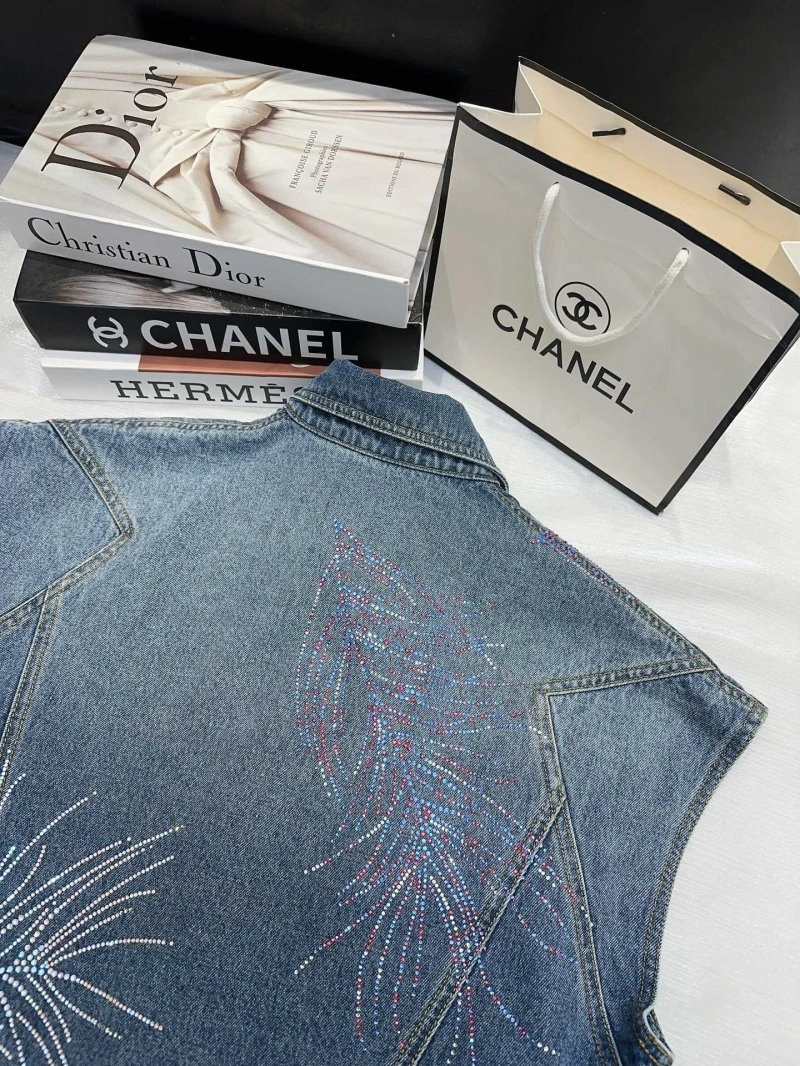 MoistureWicking Chanel Vest 107714