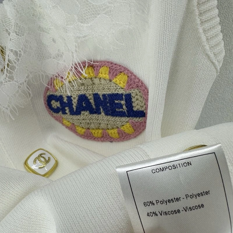 Vibrant Chanel Vest 107725