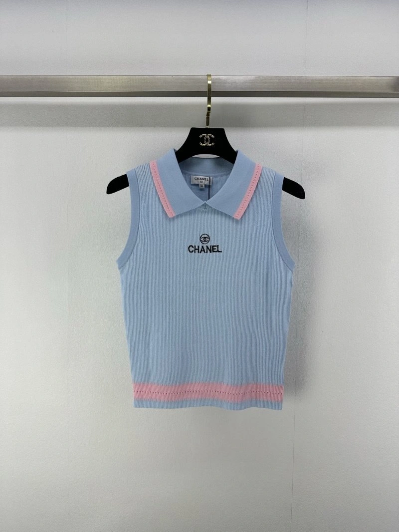 Compact Chanel Vest 107712