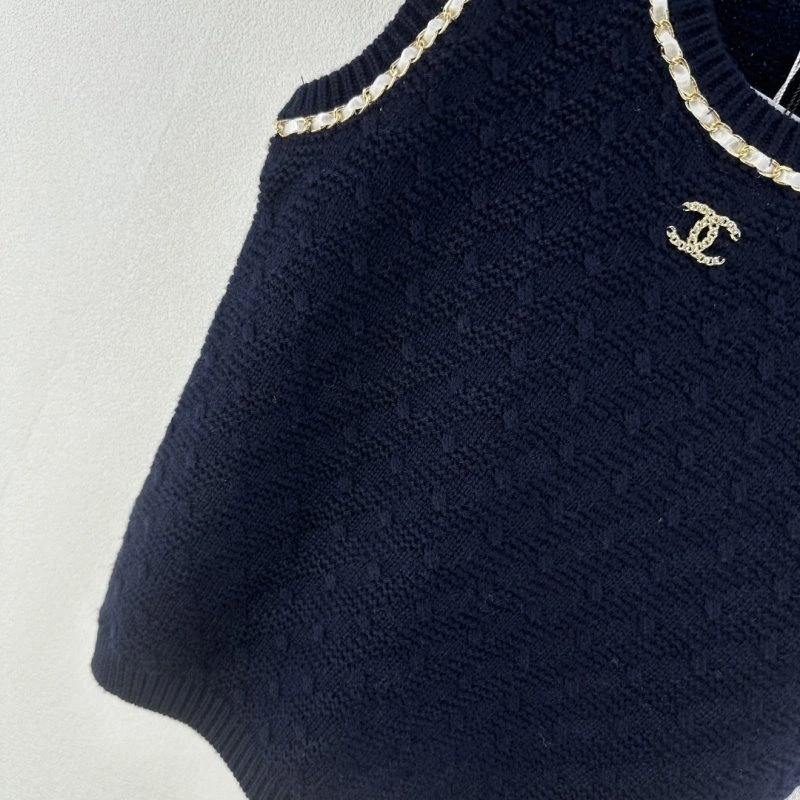 Chanel Vest WeatherProof 107732