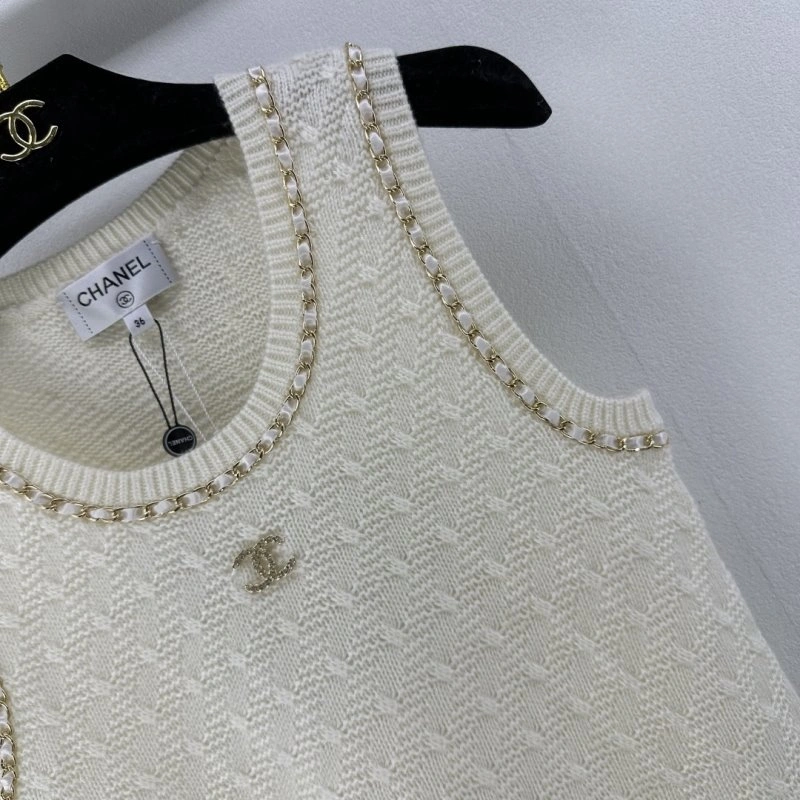 Chanel Vest Functional 107715