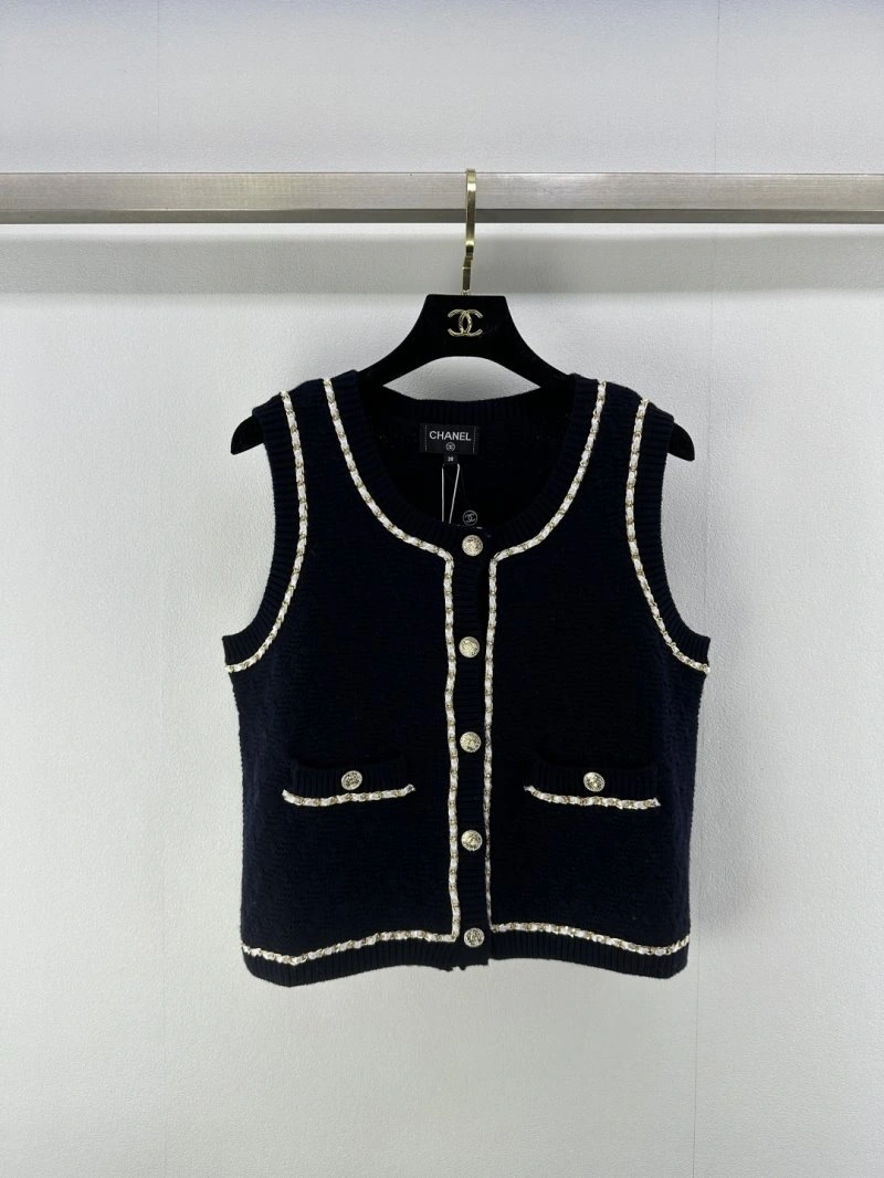 WaterResistant Chanel Vest 107718