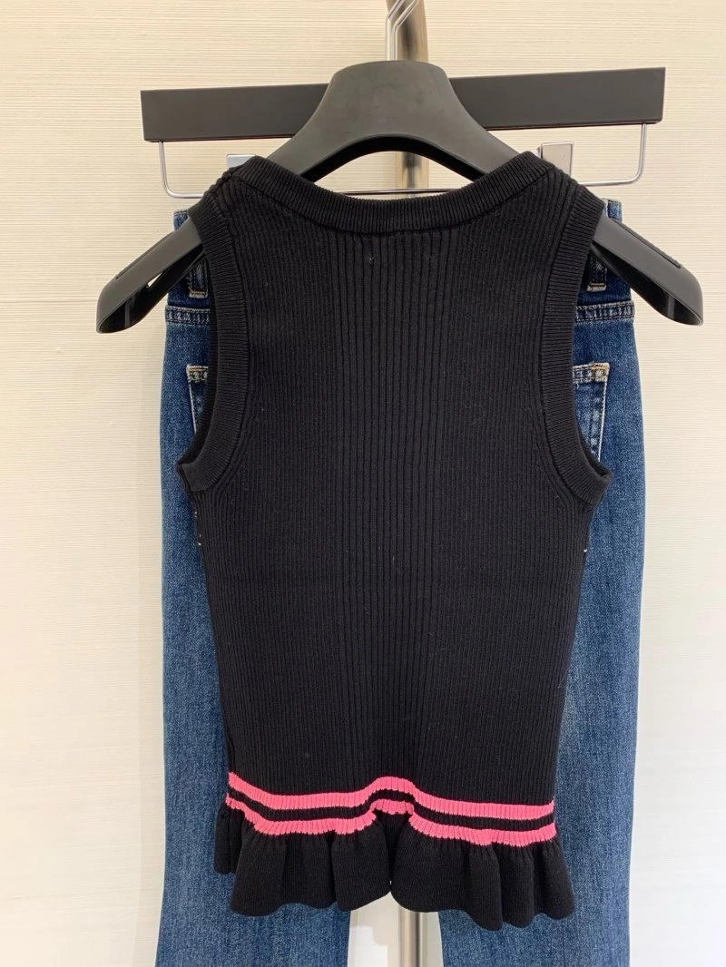 EyeCatching Chanel Vest 107705