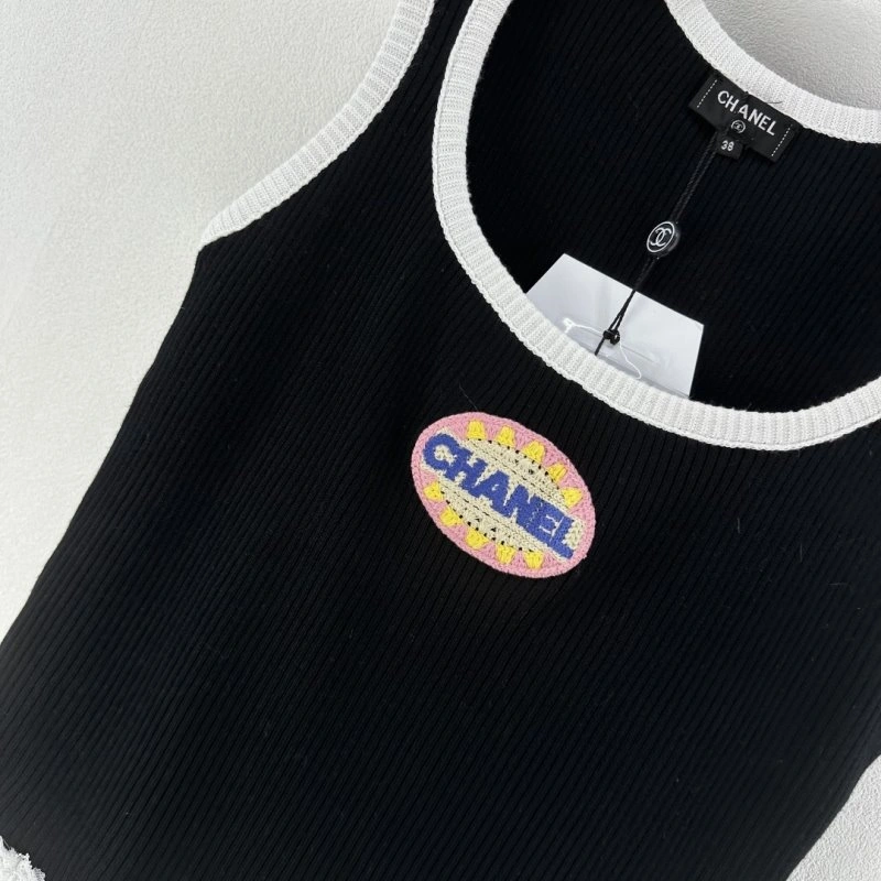 Chanel Vest WaterResistant 107704