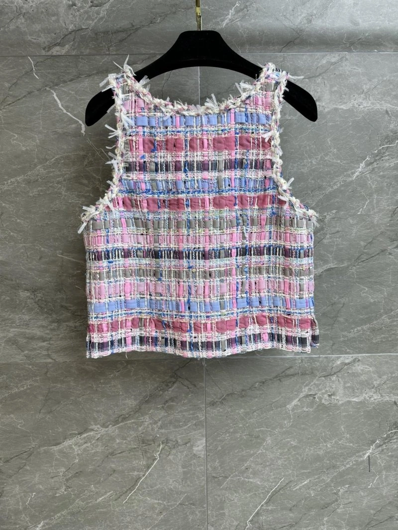 Sleek Chanel Vest 107669