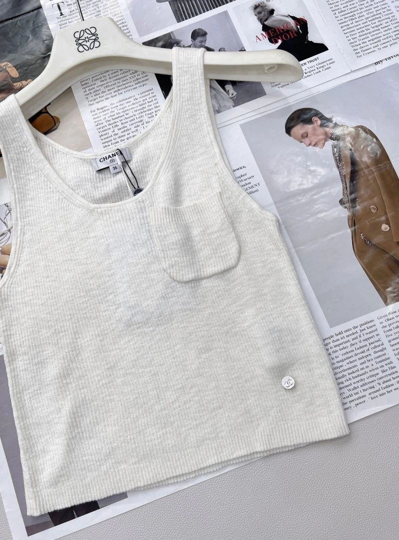 Chanel Vest FashionForward 107701