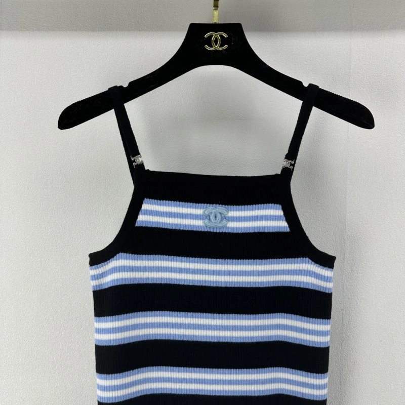 Sleek Chanel Vest 107687