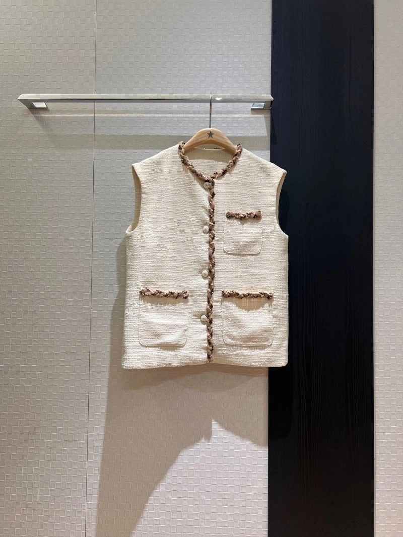 Chanel Vest Affordable 107688