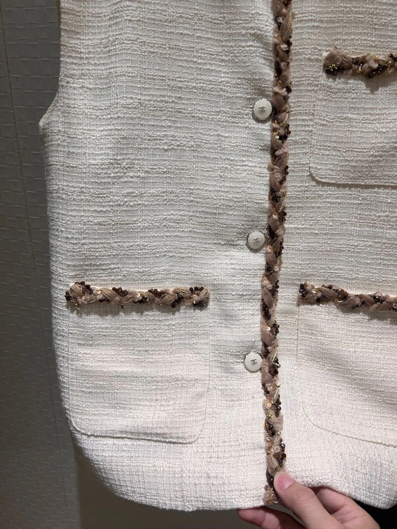 Chanel Vest Affordable 107688