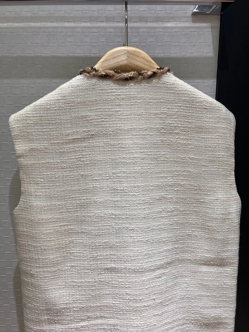 Chanel Vest Affordable 107688