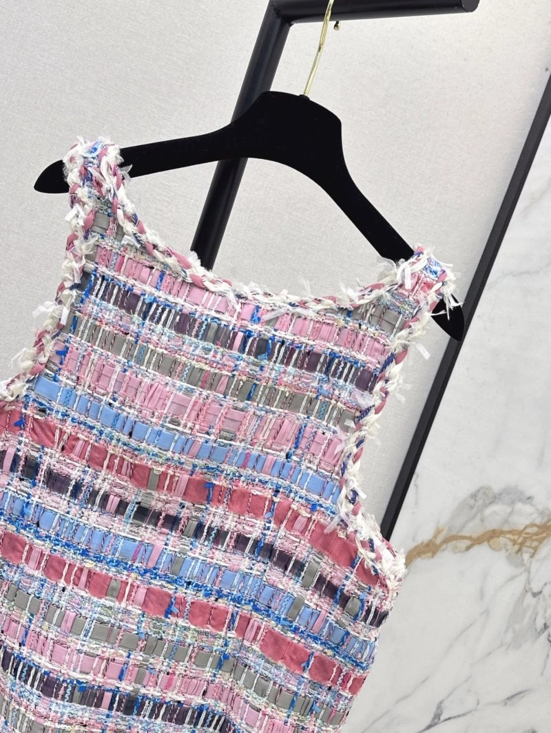 Stretchable Chanel Vest 107667