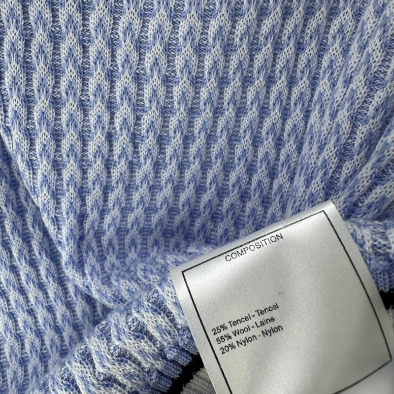 Chanel Vest Affordable 107668