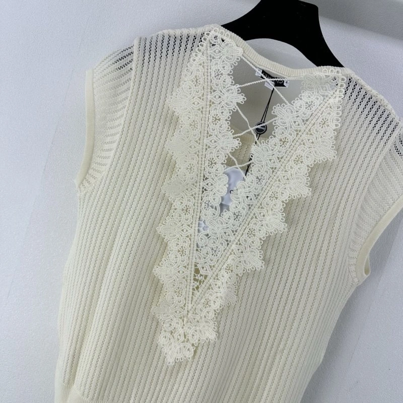 WellDesigned Chanel Vest 107653
