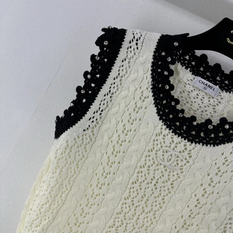 Vibrant Chanel Vest 107655