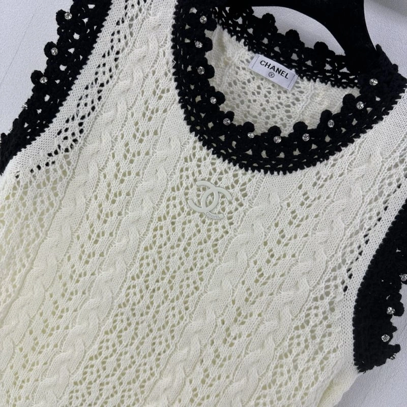 Vibrant Chanel Vest 107655