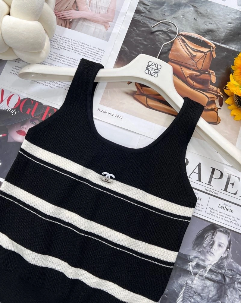 Chanel Vest Modern 107632