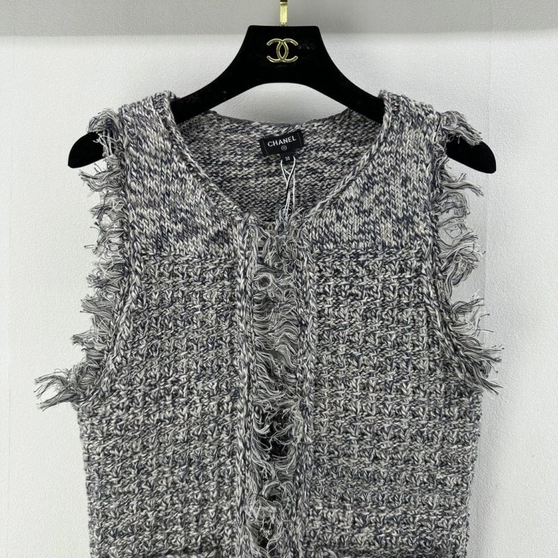 Chanel Vest WaterResistant 107645