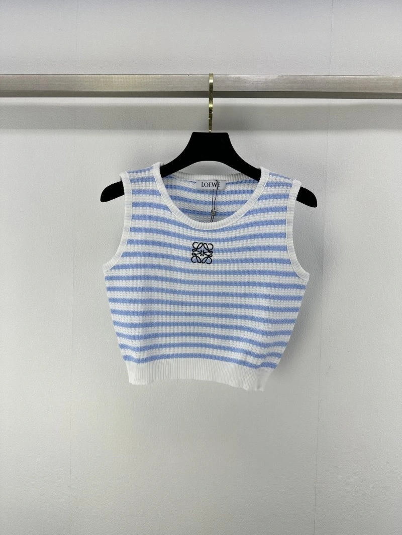 Refined Chanel Vest 107627