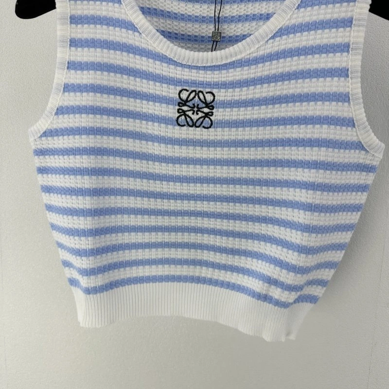 Refined Chanel Vest 107627