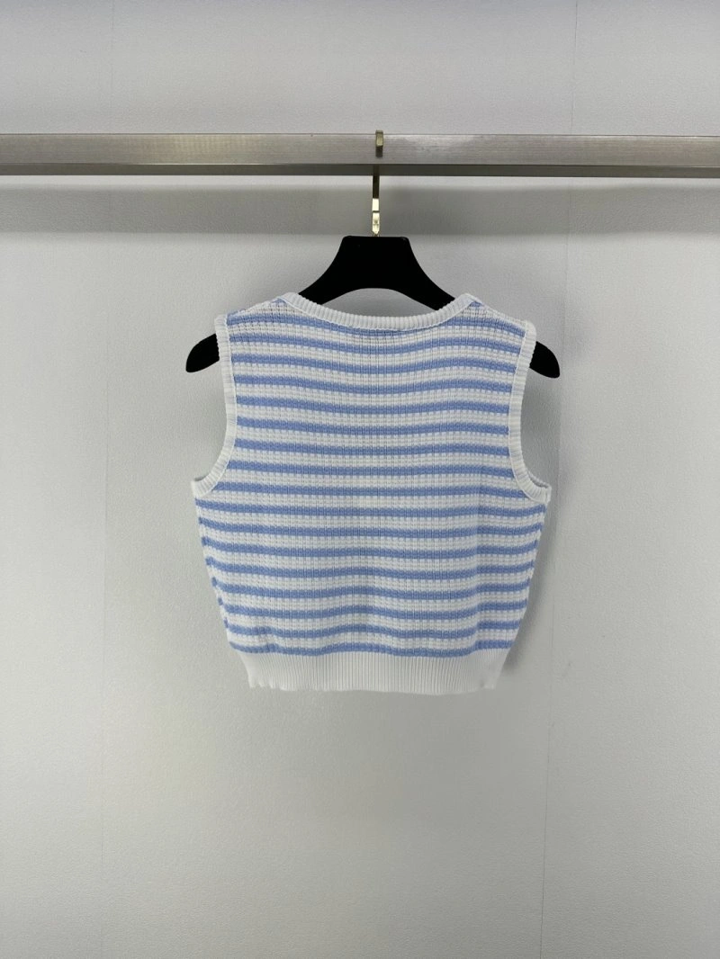 Refined Chanel Vest 107627