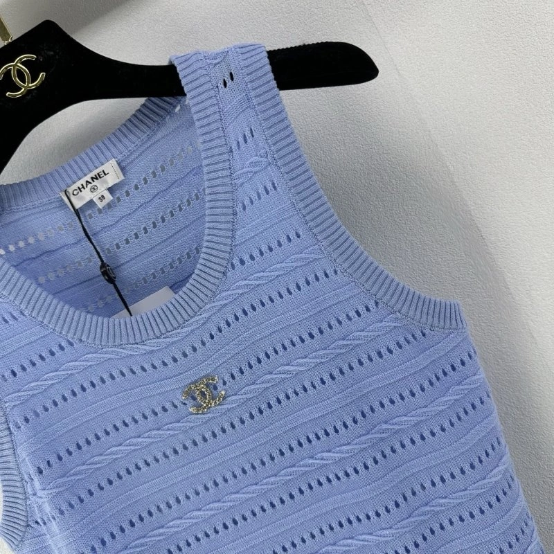 TechFriendly Chanel Vest 107621