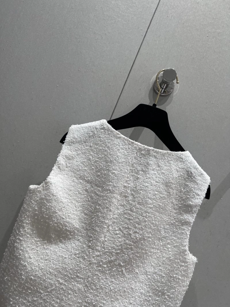 EasyMatch Chanel Vest 107610
