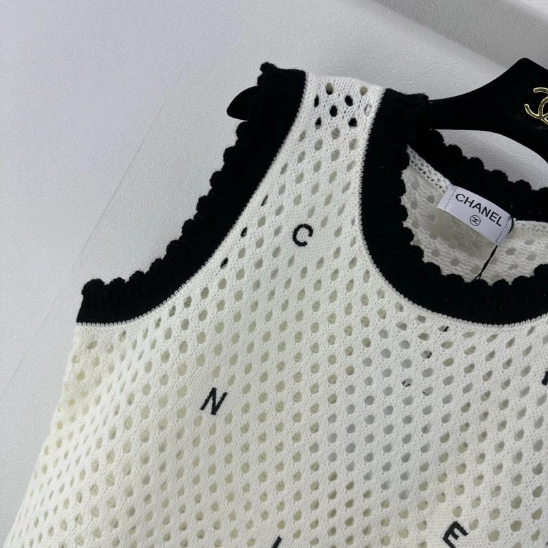 Snug Chanel Vest 107606