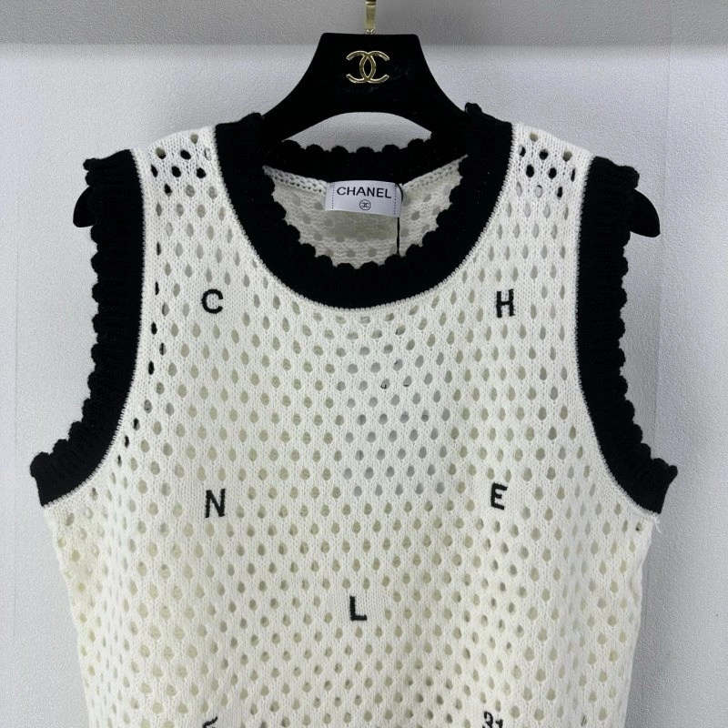 Snug Chanel Vest 107606