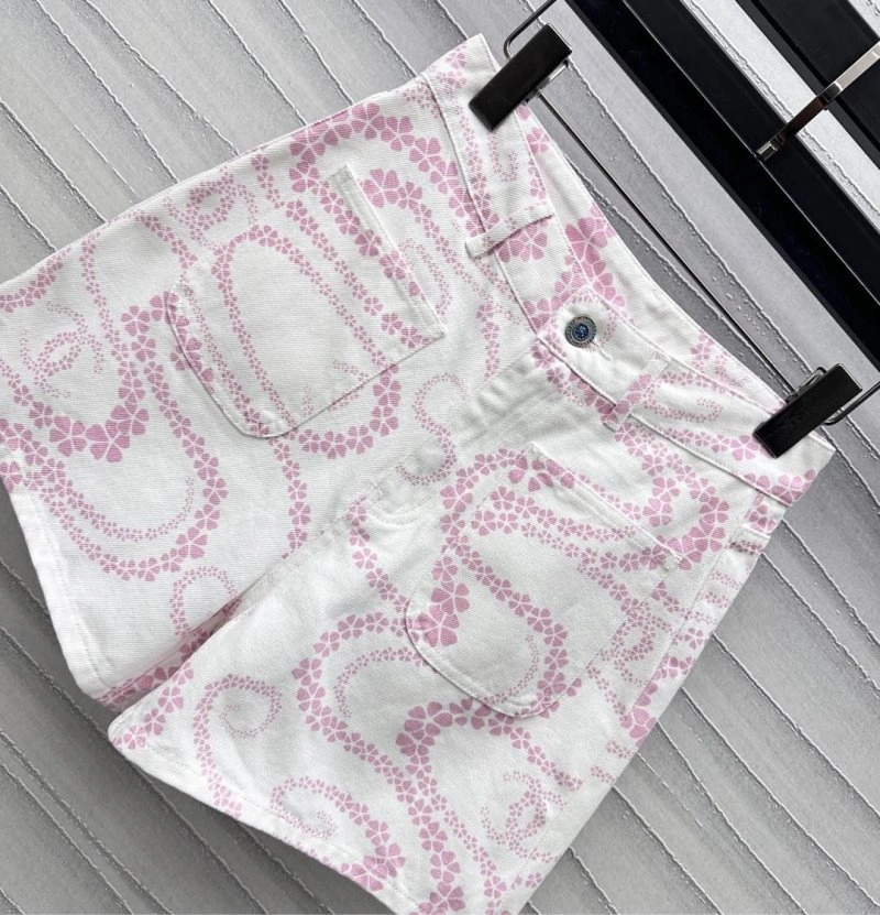 Chanel Vest GoAnywhere 107600