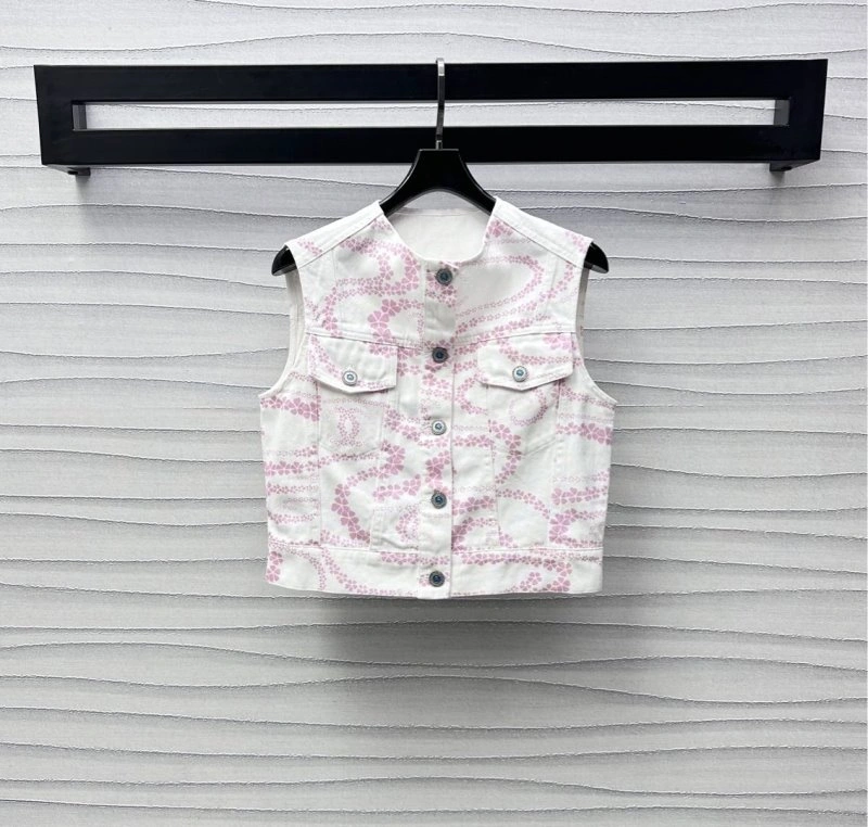 Chanel Vest Seasonal 107598