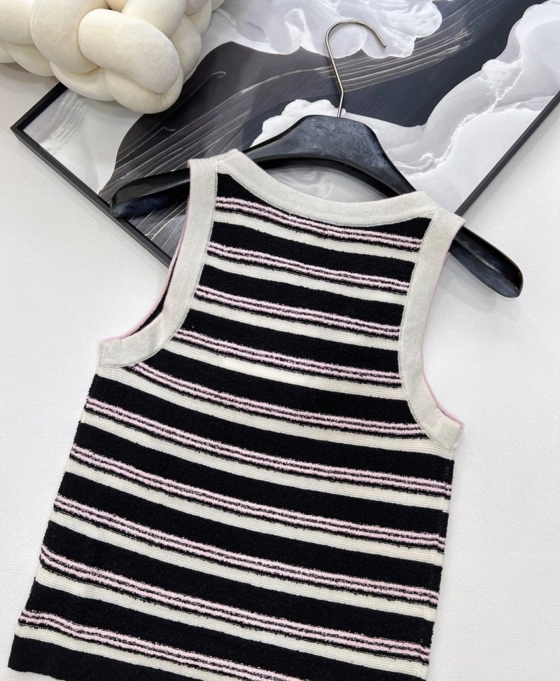 UrbanStyle Chanel Vest 107579