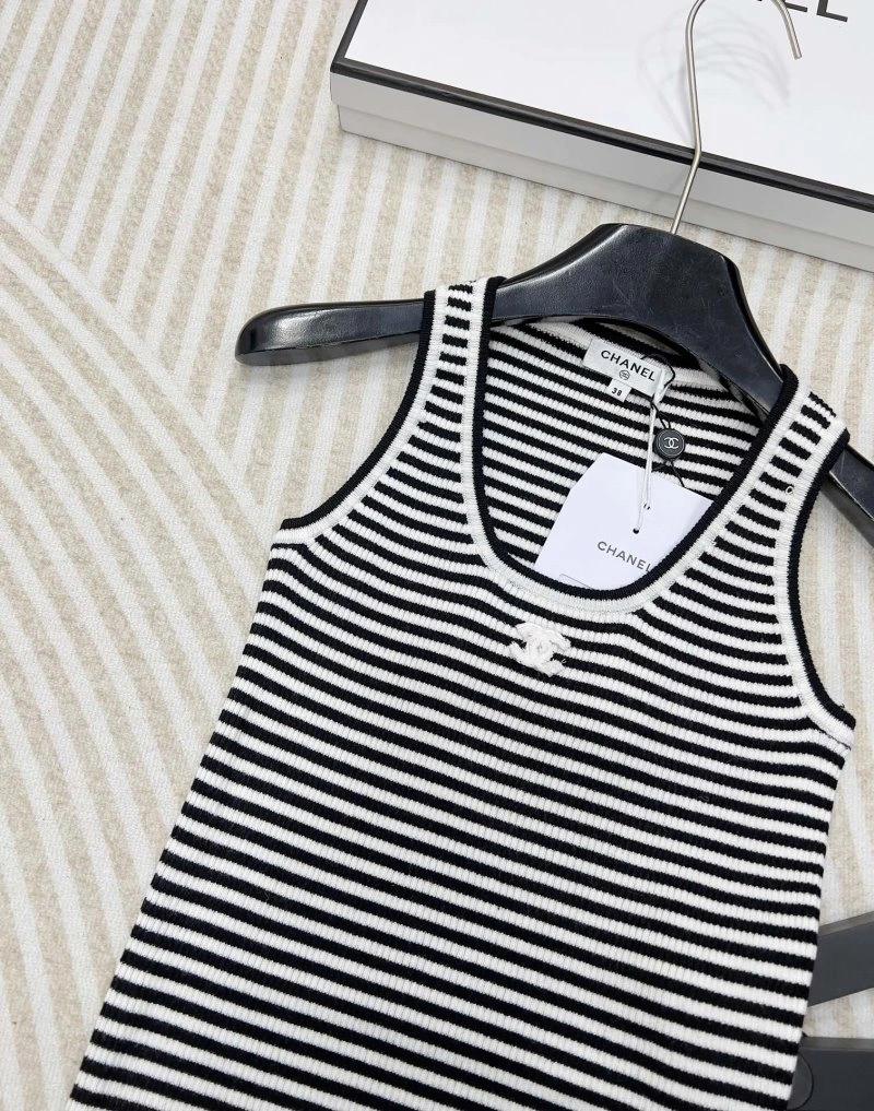 Unique Chanel Vest 107580