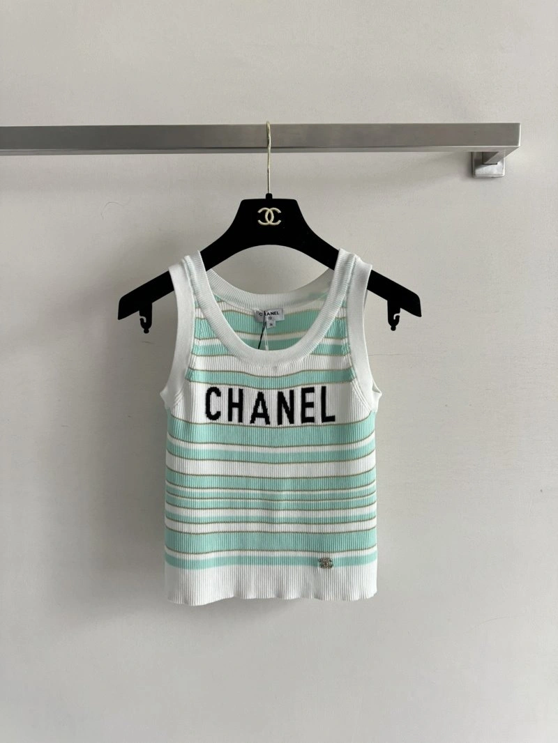Chanel Vest Affordable 107569
