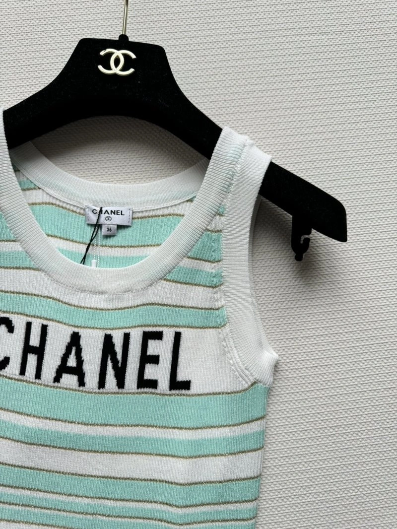 Chanel Vest Affordable 107569