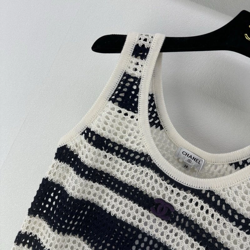 Sophisticated Chanel Vest 109600
