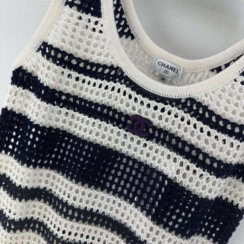 Sophisticated Chanel Vest 109600