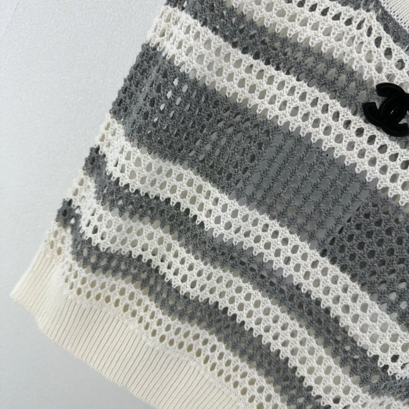 Chanel Vest Sleek 109601