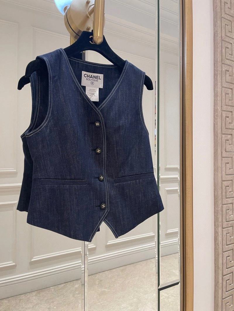 Chanel Vest Supportive 109597