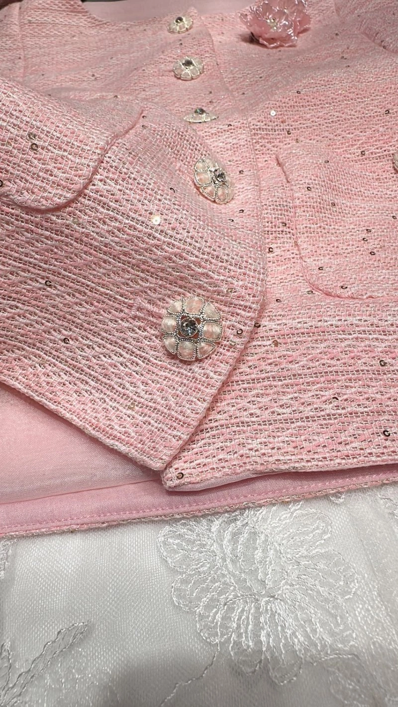 Efficient Chanel Vest 109566