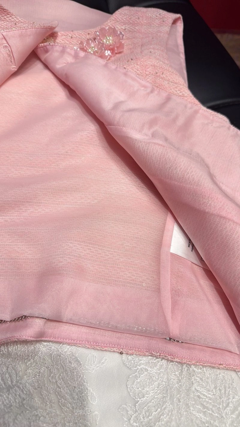 Efficient Chanel Vest 109566